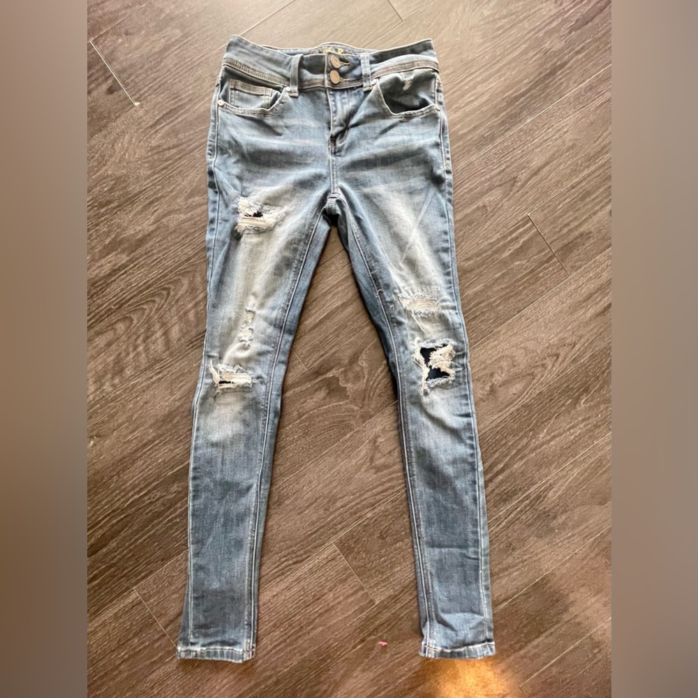 Indigo Run size 3 skinny jeans